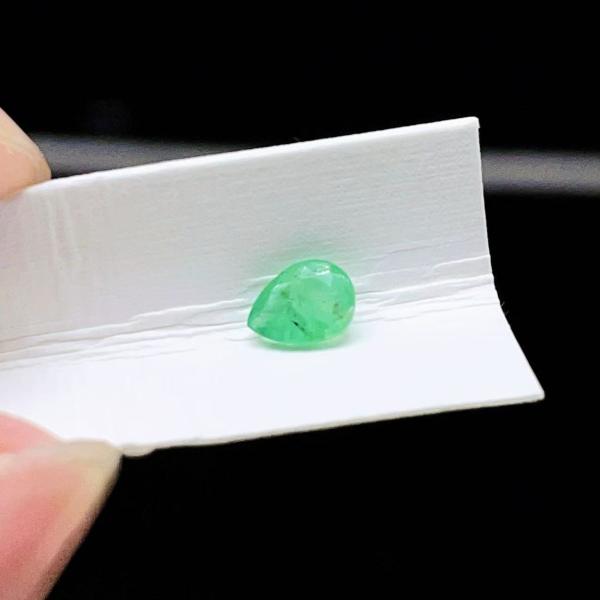 PROME 天然石【一点物】希少鉱・再入荷困難・エメラルド・コロンビア産・ルース・5x4x2mm ・...
