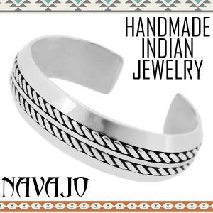 インディアンジュエリー バングル ナバホ族 トラディショナル