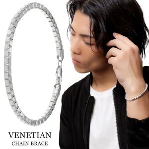 BOTTEGA VENETA（ボッテガ・ヴェネタ） 美品 ボッテガ ヴェネタ