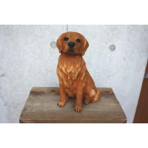 在庫限り　フィギュア　ドッグ　ゴールデンレトリーバー/お座り　輸入雑貨　犬雑貨　犬グッズ