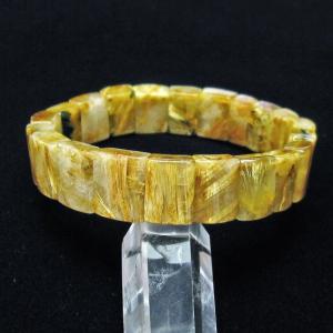 新入りタイチン(全ての面にタイチン)ゴールドルチルクォーツバングルブレスレット 逸品オールタイチンゴールドルチルクォーツバングルブレスレット