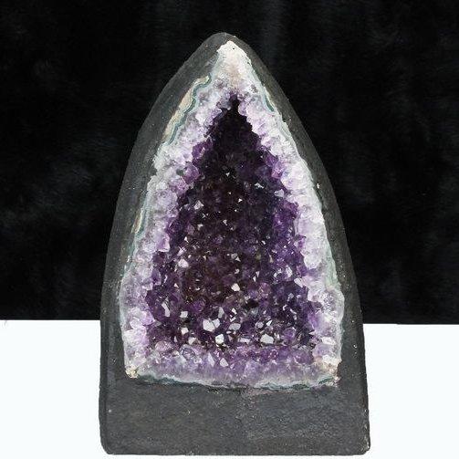 1.8Kg ブラジル産 アメジストドーム t466-1815