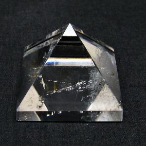 水晶ピラミッド 大 ブラジル産 84mm Quartz 【一点物】 水晶 すい