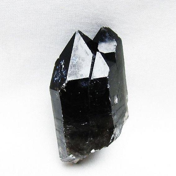 ブラジル産  モリオン 純天然 黒水晶  原石 t633-2319