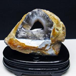 2Kg アゲート ジオード 原石 置物 台座付属 瑪瑙 メノウ 晶洞 一点物