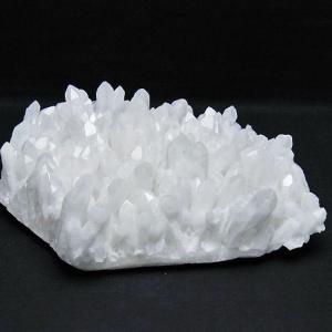 水晶クラスター 巨大 原石 1.3Kg 台座付属 送料無料 一点物 182-246