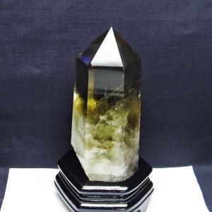 スモーキークォーツ 六角柱 煙水晶 5.2Kg 台座付属 送料無料 一点物