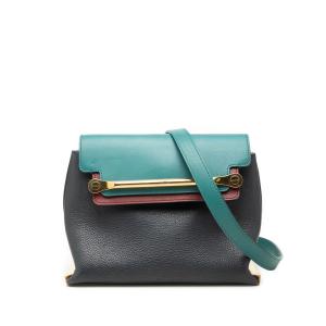 FENDI（フェンディ） FFロゴ 薄型ショルダーバッグ A4入る ホーボー