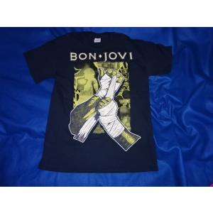 送料185円・H1497■ ボン・ジョヴィ　BON JOVI Tシャツ Mサイズ　2013年-日本公...