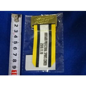 送料185円・hama-454■ 矢沢永吉 未開封の会場限定ピンバッジ ROCK MUST GO ON2019