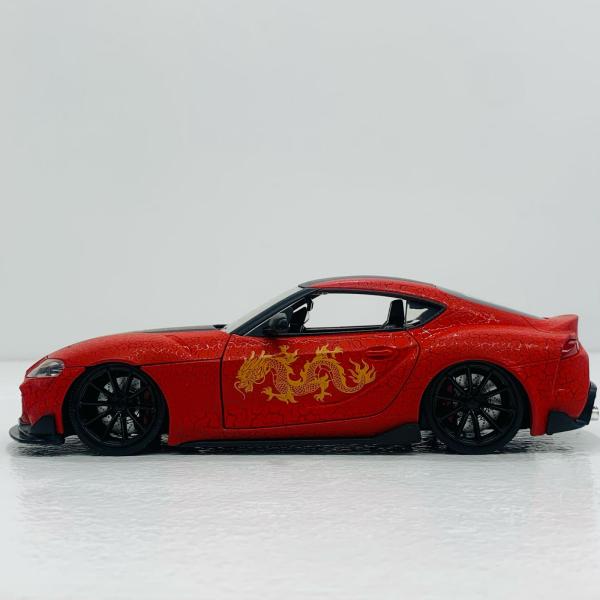 【中古】 Pink Slips 2020 Toyota Supra (赤×龍) 1/24SC  ミニ...
