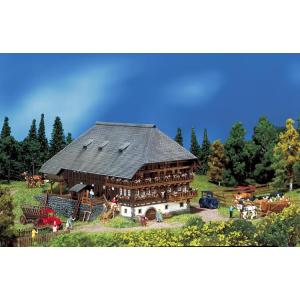 ファーラー(Faller) N 黒い森の農家 232258