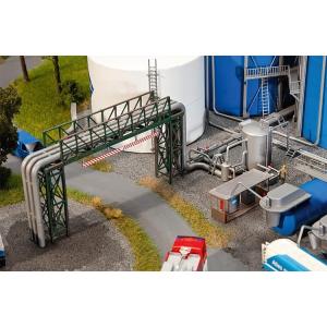 ファーラー(Faller) HO Pipeline and filling plant 130487