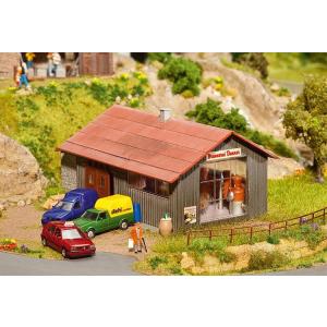 ファーラー(Faller) HO Distillery with accessories 13019...