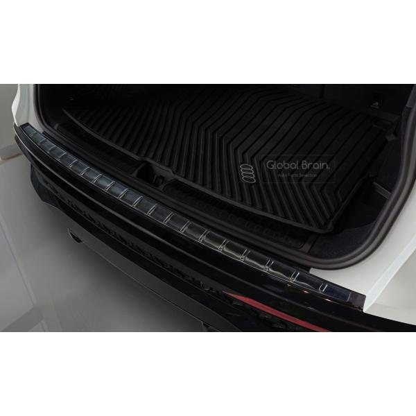 2025- アウディ Q5 GU リア バンパー プロテクター ガード ブラック