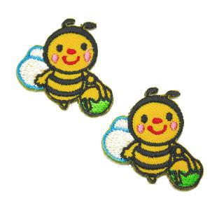 ワッペン アイロン ミニサイズ 2枚セット 2P ミニサイズ 蜂 ハチ かわいい ミツバチ アップリケ わっぺん 小さい アイロンで簡単貼り付け｜globalmarket
