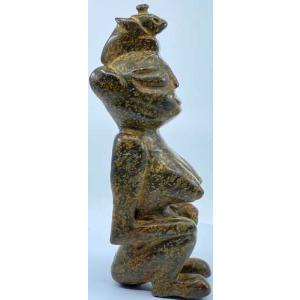 古代中国 紅山文化 玉製女性像 紀元前4700...の詳細画像1