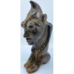 古代中国　紅山文化　玉人像　紀元前4700年〜2900年　i119539