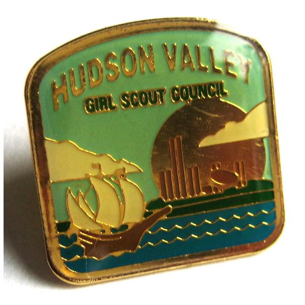 ピンバッジ Girl Scout HUDSON VALLEY COUNCIL PIN Boat Bu...