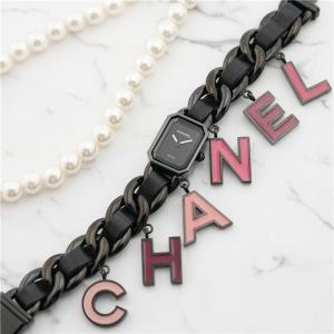シャネル プルミエール チャーム BLUSH H10330 Mサイズ 付属品完品 CHANEL 新品レディース 腕時計