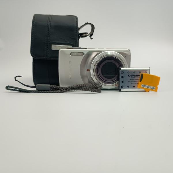 Casio EXILIM EX-Z880 白 コンパクトデジタルカメラ