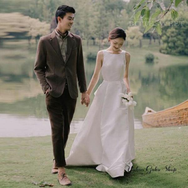 ノースリーブ ウエディングドレス ウェディングドレス 背中のデザインは可愛い wedding dre...