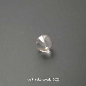 透明水晶の主玉 （穴-穴）約7mm　1個当たり