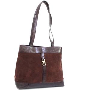 フェラガモ ガンチーニ ミニ ショルダーバッグ エナメル ブラック