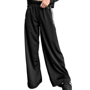  Originals フレアジャージパンツ ブラック　Sサイズ adidas（アディダス） スウェットパンツ ジャージ ソフト ラックス