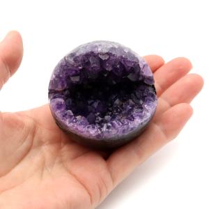 アメジスト 笑口 丸玉 直径約55mm 213g 台座付き ジオード 1点もの 天然石 紫水晶 笑い口 2月 誕生石 原石 置物 縁起物 開運 パワーストーン ウルグアイ産