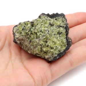 ペリドット 原石 ノルウェー産 1点もの 70g  母岩付き 標本 ツーソン展示会商品 橄欖石 鉱物 結晶 天然石 8月 誕生石 パワーストーン 爆買