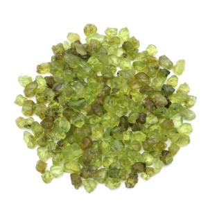 ペリドット 橄欖石 高品質 AAA さざれ石 本物 5-7mm 30g 結晶 天然石 パワーストーン 浄化グッズ ネイルパーツ 材料 レジンパーツ プレゼント 爆買