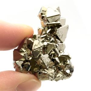 パイライト 原石 オクタグラム AAA 約25g ペルー産 1点もの ツーソン展示会商品 黄鉄鉱 pyrite パワーストーン 天然石 爆買