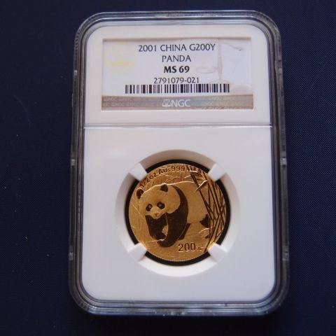 中国　パンダ金貨　１／２オンス　２００１年　　　ＭＳ６９