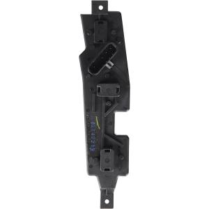 【並行輸入品】DEPO 17-350-1900ポンド 交換用運転席側テールライトハウジング(この商品...