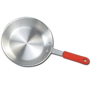 Winware 8 Inch Aluminum Fry Pan with Silicone Sleeve by Winware  並行輸入｜good-quality