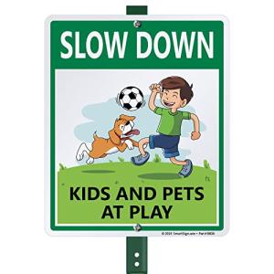 SmartSign 12 x 10インチ Slow Down - Kids And Pets At Play ヤードサイン 3フィートス 並行輸入｜good-quality