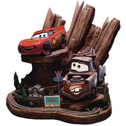 [フィギュアなど][新品]LIGHTNING MCQUEEN AND TOW MATER ART S...