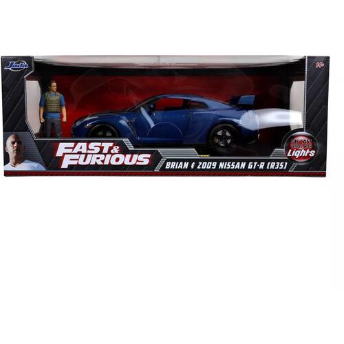 [フィギュアなど][新品]1:18 FF - NISSAN GT-R R35 W/BRIAN &amp; L...