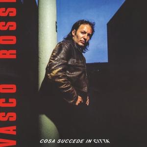 [輸入盤LPレコード][新品]VASCO ROSSI / COSA SUCCEDE IN CITTA 40TH RPLAY - BOX SET LP+CD(2025/12/12発売)