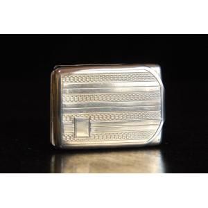 アンティーク　1930年 純銀製 レアで細工のある マッチケース(l-40)【郵パック送料無料】