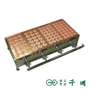 銅板たこ焼き器　プロパンガス用　18個 18穴・7月上旬予定】千田オリジナル 業務用 ガスたこ焼き器 【銅板】1
