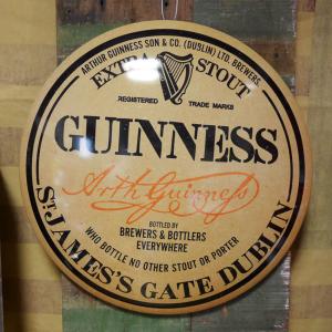 ギネス ボトルキャップサイン GUINNESS インテリア 王冠型 ブリキ看板