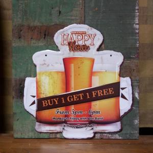 アンティーク エンボスプレート ビアー BUY 1 GET 1 FREE ブリキ看板 BEER インテリア｜goodsfarm