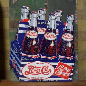 ダイカットエンボスメタルサイン PEPSI COLA 6 PACK BOTTLE ペプシコーラ ブリキ看板｜goodsfarm