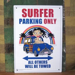 ベティ・ブープ パーキング プラスチック サインプレート SURFER PARKING ONLY｜goodsfarm