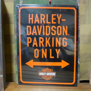 ハーレーダビッドソン パーキングオンリー ティンサインプレート HARLEY-DAVIDSON PARKING ONLY TIN SIGN インテリア ブリキ看板 アメリカン雑貨｜goodsfarm