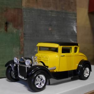 フォードモデル A イエロー 1929 Maisto 1/24 Ford Model レトロミニカー｜goodsfarm