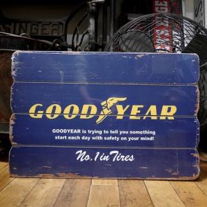 GOODYEAR ヴィンテージサインボード グッドイヤー インテリア 木製看板｜goodsfarm