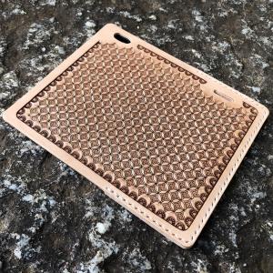 日本製のハンドメイド 各種iPhoneに対応 iPhoneケース 手帳型 手縫い 本革/レザー カービング ジオメトリック ハンドメイド IP6-H001GS